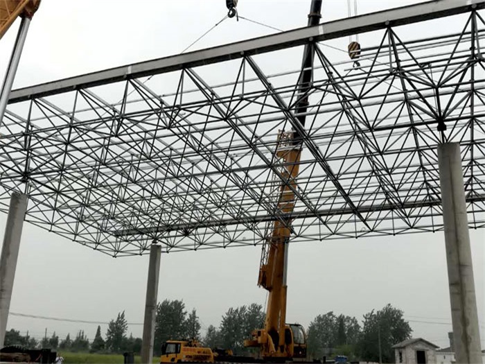 河南信阳网架钢结构工程有限公司